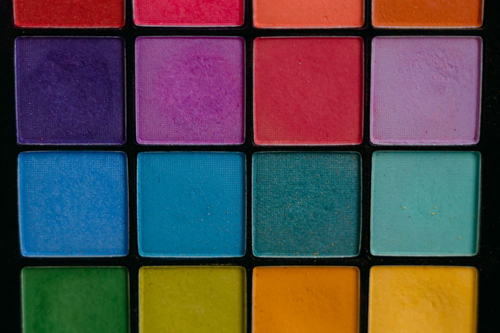 Professional eyeshadow palette